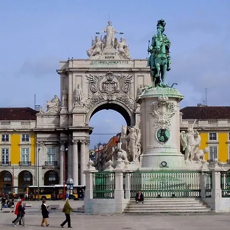 Lovely Apartment, 5 Min & Near Lisbon Centre Apartment *
